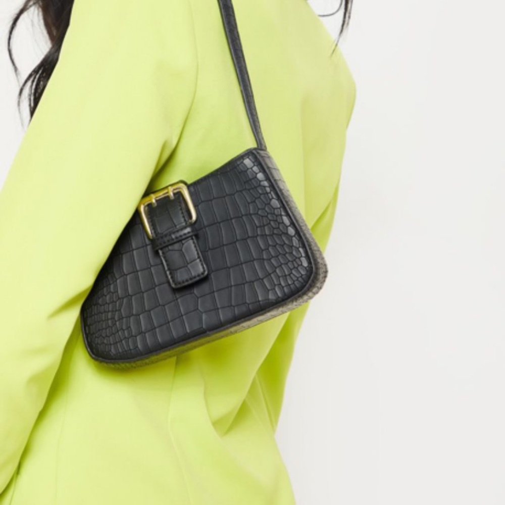 Cute croc shoulder bag